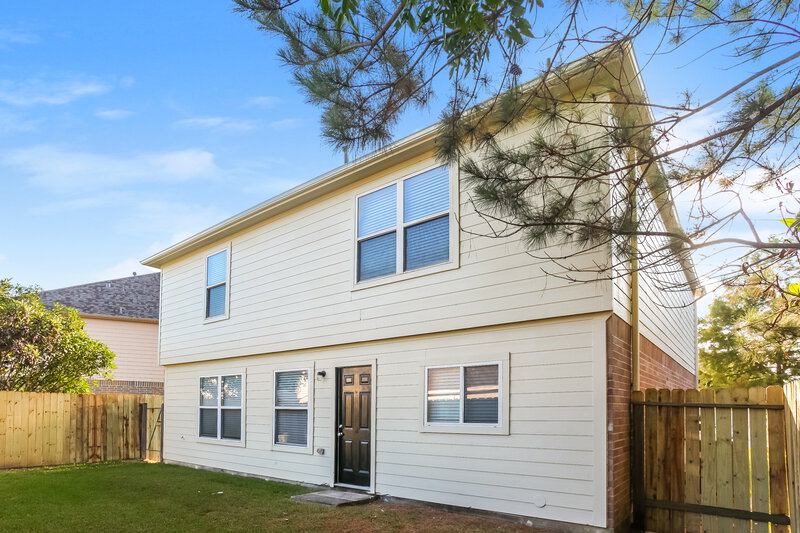 2,275/Mo, 20927 Fox Swift Ct Humble, TX 77338 Rear View