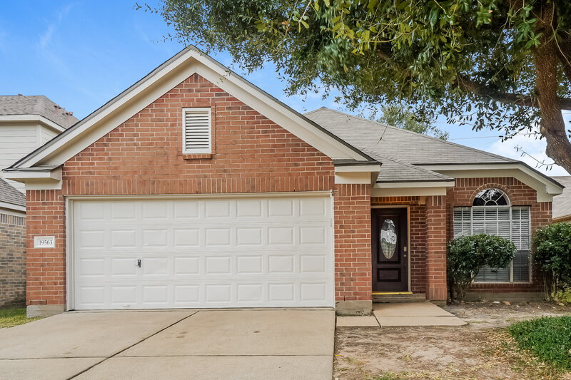 1,875/Mo, 19563 Maywood Falls Cir Houston, TX 77084 External View