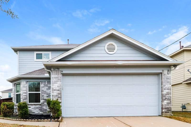 2,190/Mo, 16770 N Gull Dr Conroe, TX 77385 External View