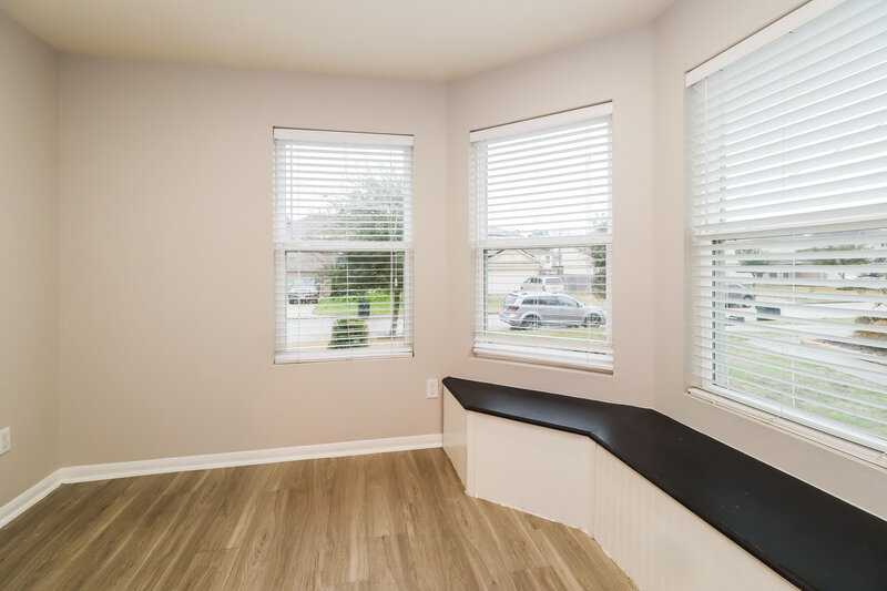 2,190/Mo, 16770 N Gull Dr Conroe, TX 77385 Breakfast Nook View