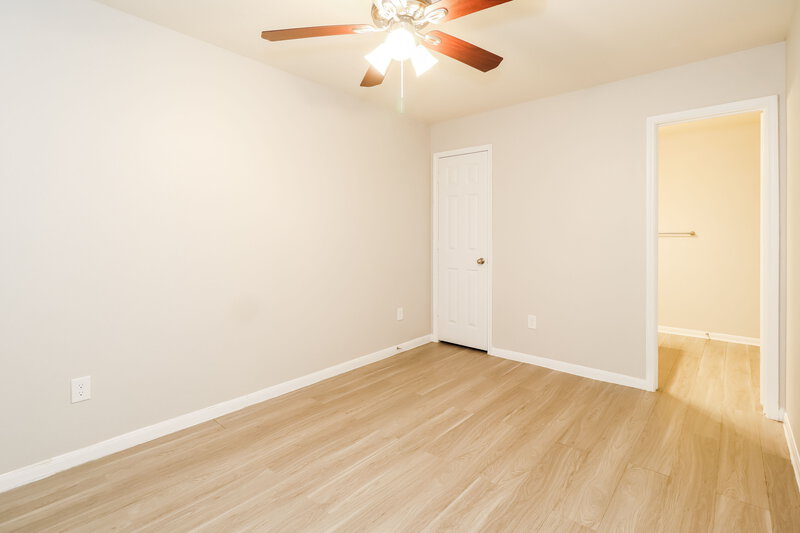2,190/Mo, 16770 N Gull Dr Conroe, TX 77385 Bedroom View