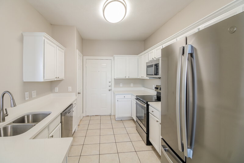 1,835/Mo, 12626 Panther Villa Ct Houston, TX 77099 Kitchen View