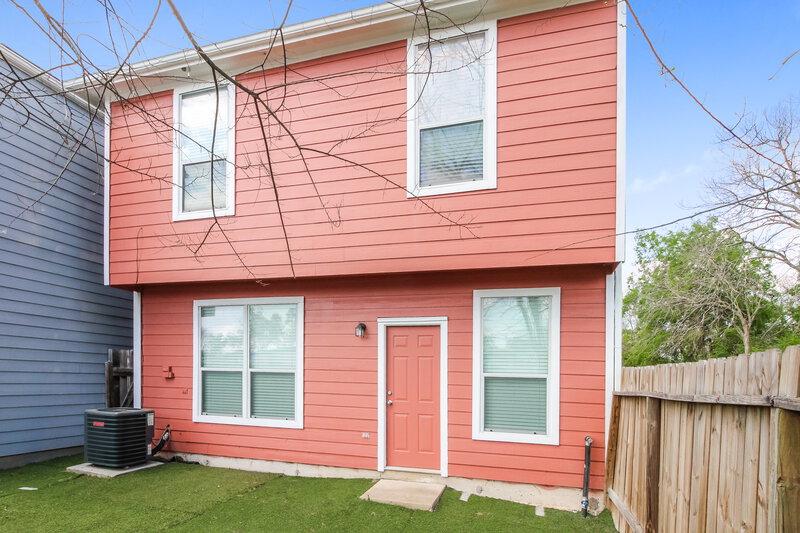 1,835/Mo, 12626 Panther Villa Ct Houston, TX 77099 Rear View