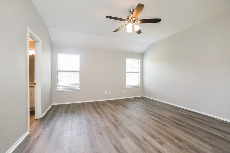 2,130/Mo, 20247 Louetta Reach Dr Spring, TX 77388 Main Bedroom View