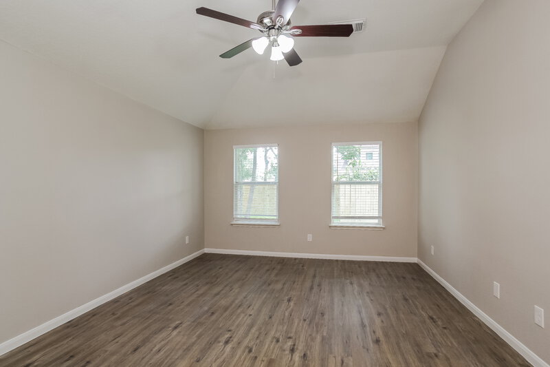 1,930/Mo, 17034 Port O Call St Crosby, TX 77532 Main Bedroom View 2