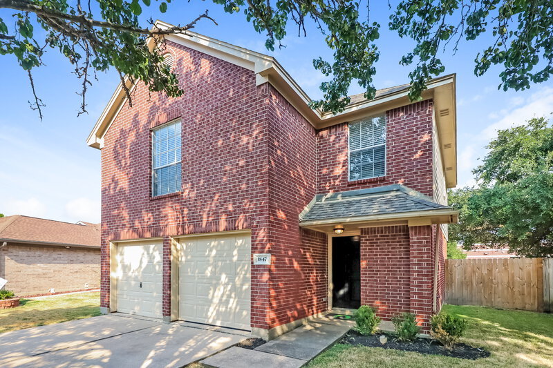 1,880/Mo, 1847 Green Gate Dr Rosenberg, TX 77471 Front View
