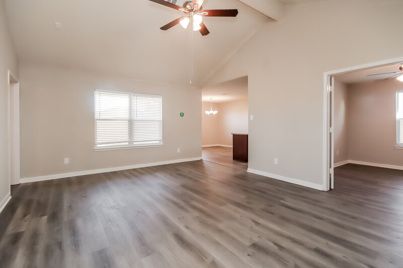 1,955/Mo, 4702 Palm Park Ln Richmond, TX 77469 Living Room View 2