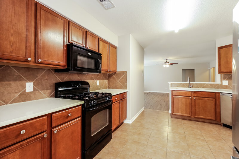 1,775/Mo, 9801 Hyacinth Way Conroe, TX 77385 Kitchen View