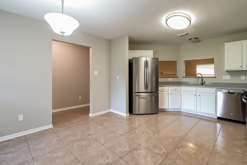 1,710/Mo, 8115 Greens Rd Humble, TX 77396 Dining Room View
