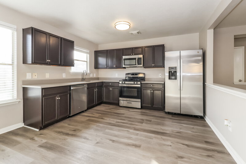 1,755/Mo, 15510 Miller House Ln Houston, TX 77086 Kitchen View