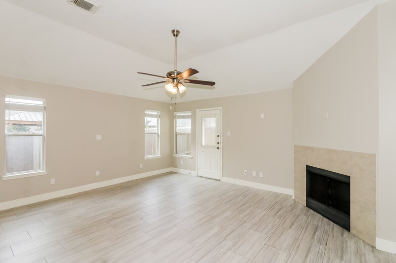 2,075/Mo, 25235 Clover Ranch Dr Katy, TX 77494 Living Room View