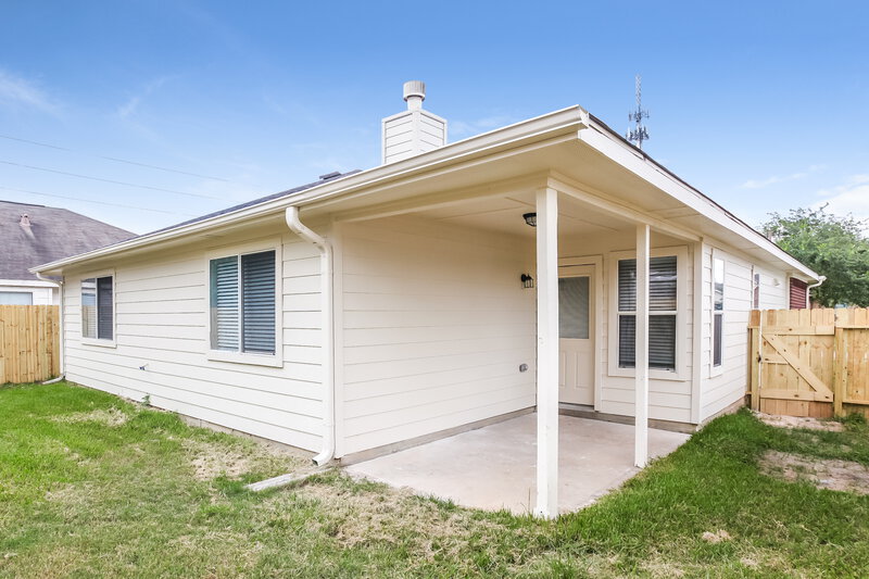 2,035/Mo, 25235 Clover Ranch Dr Katy, TX 77494 Rear View