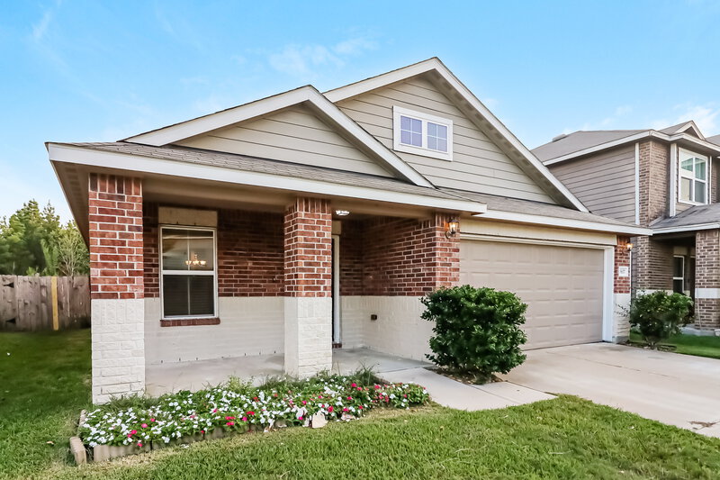 2,110/Mo, 19837 Mountain Dale Dr Cypress, TX 77433 Front View
