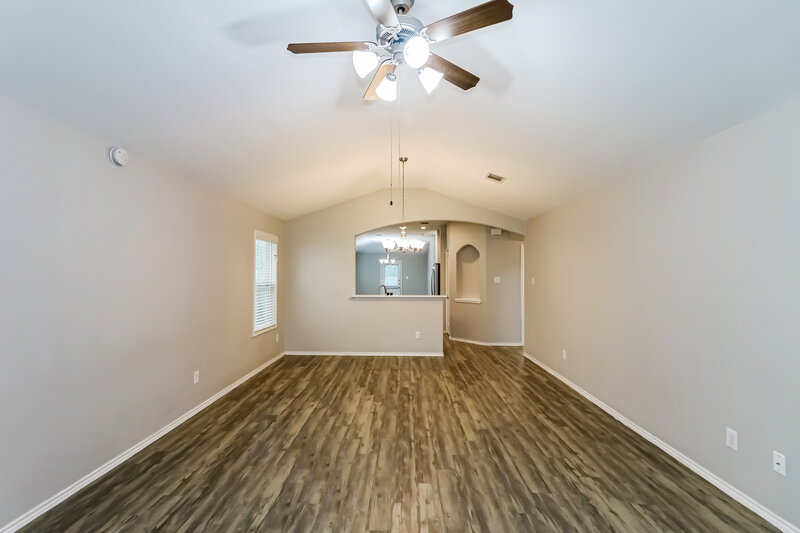 2,110/Mo, 19837 Mountain Dale Dr Cypress, TX 77433 Living Room View