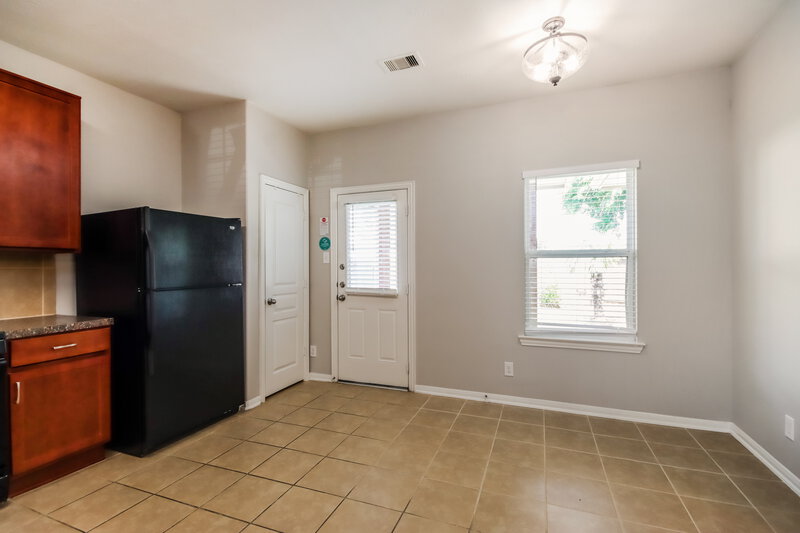 1,675/Mo, 20315 Shire Ridge Ln Humble, TX 77338 Breakfast Nook View