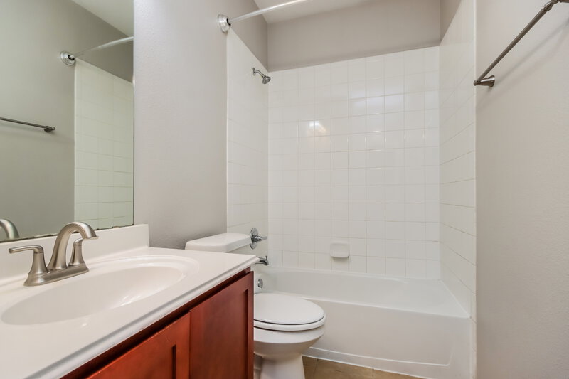 1,675/Mo, 20315 Shire Ridge Ln Humble, TX 77338 Bathroom View