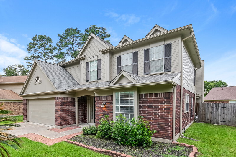 2,445/Mo, 8930 Stoney Bend Dr Spring, TX 77379 Front View