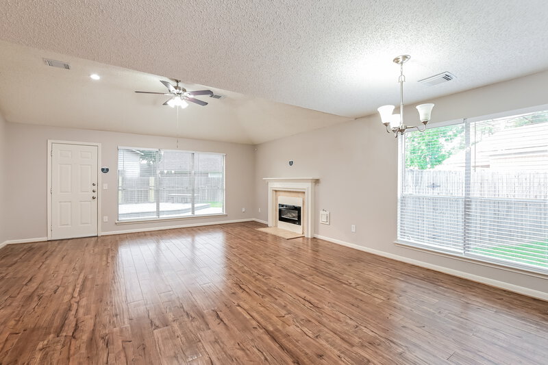 2,445/Mo, 8930 Stoney Bend Dr Spring, TX 77379 Dining Room View