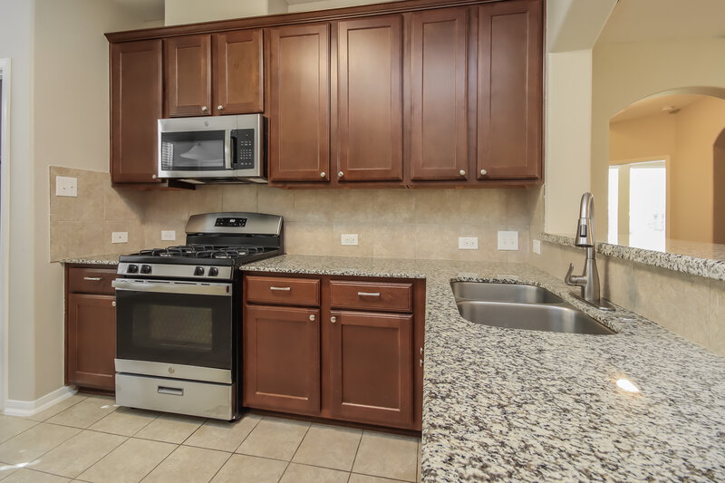 2,130/Mo, 992 Brady Ln Alvin, TX 77511 Kitchen View