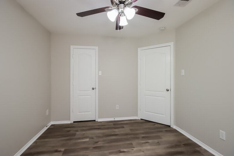 2,560/Mo, 1089 Shadow Glenn Dr Conroe, TX 77301 Bedroom View