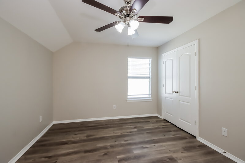 2,560/Mo, 1089 Shadow Glenn Dr Conroe, TX 77301 Bedroom View 2