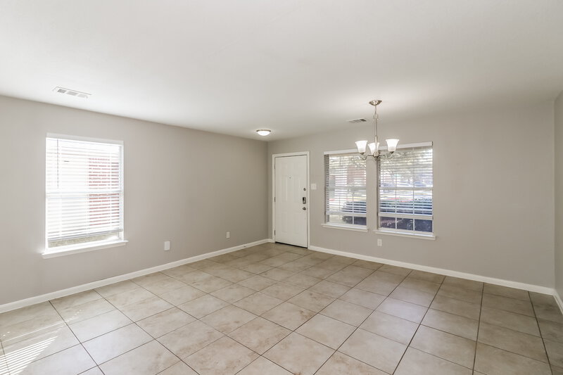 1,825/Mo, 20622 Bishops Gate Ln Humble, TX 77338 Dining Room View