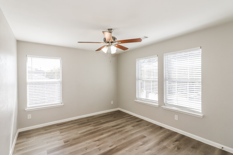 1,825/Mo, 20622 Bishops Gate Ln Humble, TX 77338 Bedroom View