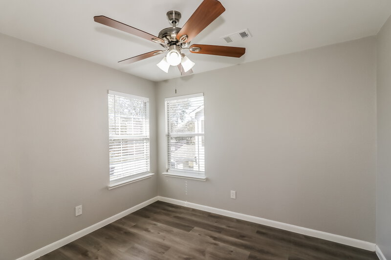 1,825/Mo, 20622 Bishops Gate Ln Humble, TX 77338 Bedroom View 2