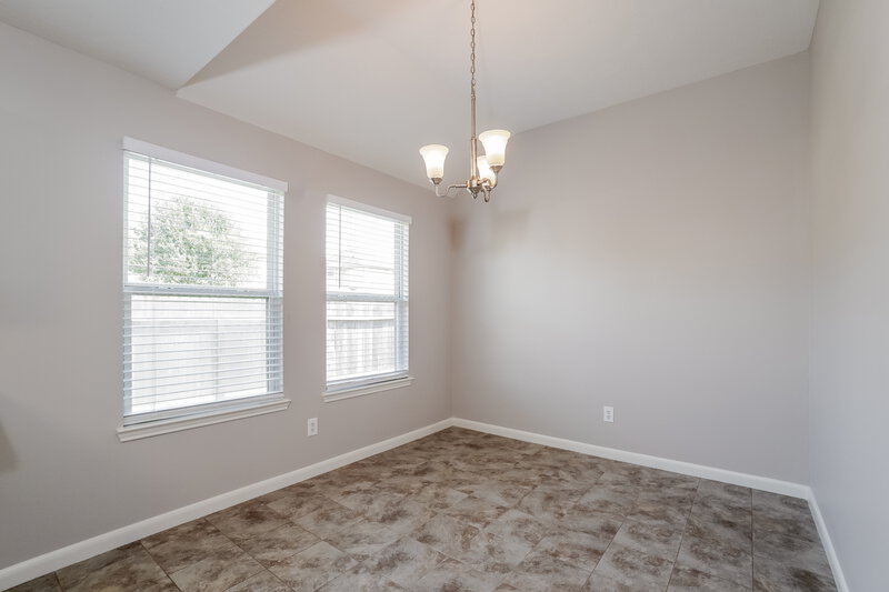 2,805/Mo, 2442 Chuckberry St Houston, TX 77080 Dining Room View