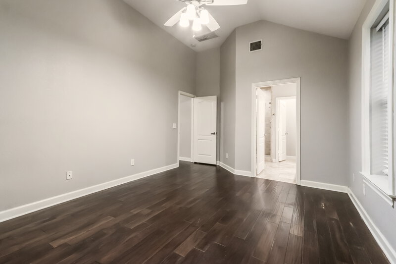 1,955/Mo, 29619 Spring Forest Dr Spring, TX 77386 Main Bedroom View 2