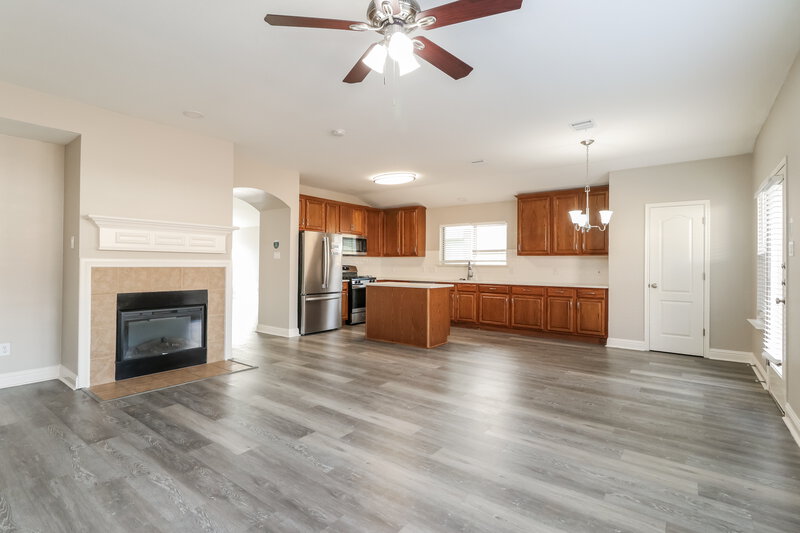 2,900/Mo, 21206 Linden Hills Ln Humble, TX 77338 Living Room View
