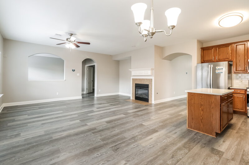 2,900/Mo, 21206 Linden Hills Ln Humble, TX 77338 Living Room View 2