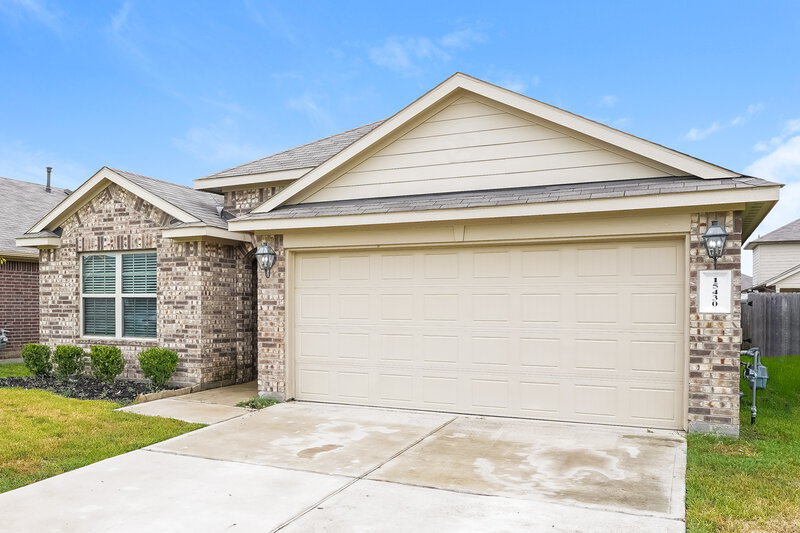 1,960/Mo, 15430 Pueblito Verde Way Channelview, TX 77530 Front View