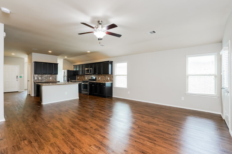 1,960/Mo, 15430 Pueblito Verde Way Channelview, TX 77530 Living Room View