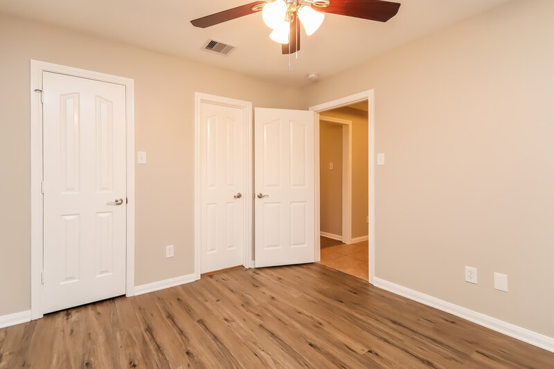 3,030/Mo, 413 Ceole Ln League City, TX 77573 Bedroom View 3