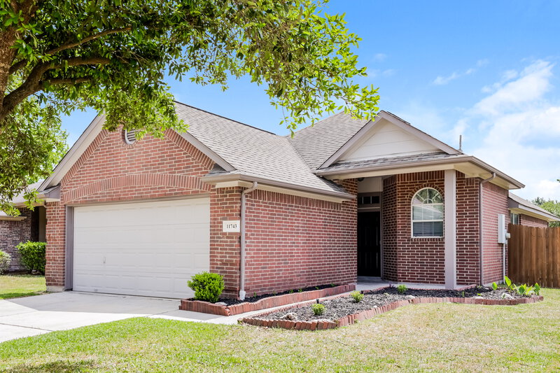 1,825/Mo, 11743 Elizabeth Ct Pinehurst, TX 77362 Front View