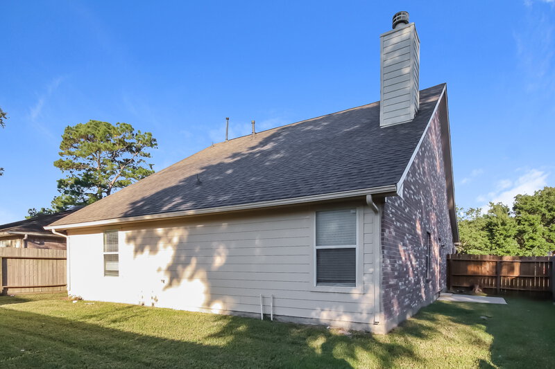2,185/Mo, 5026 Quailgate Dr Spring, TX 77373 Rear View