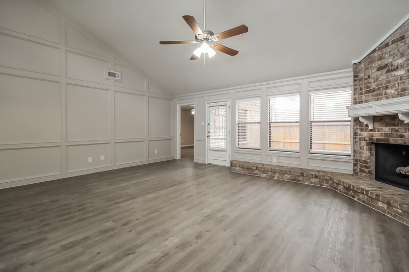 2,195/Mo, 20031 Atasca Villas Dr Atascocita, TX 77346 Living Room View 2
