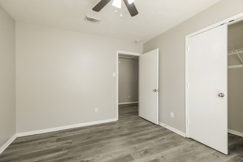 2,200/Mo, 21330 Carleen Creek Trl Spring, TX 77379 Bedroom View