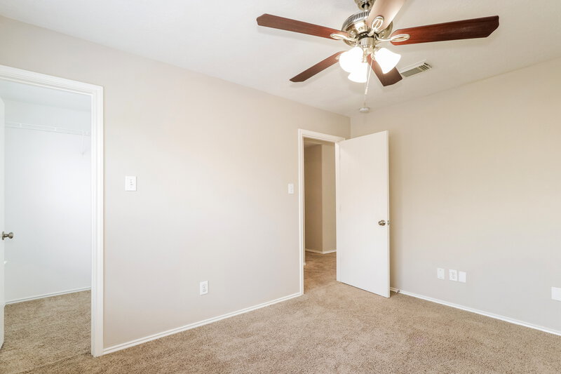 1,985/Mo, 10302 Fire Sage Dr Humble, TX 77396 Bedroom View 2