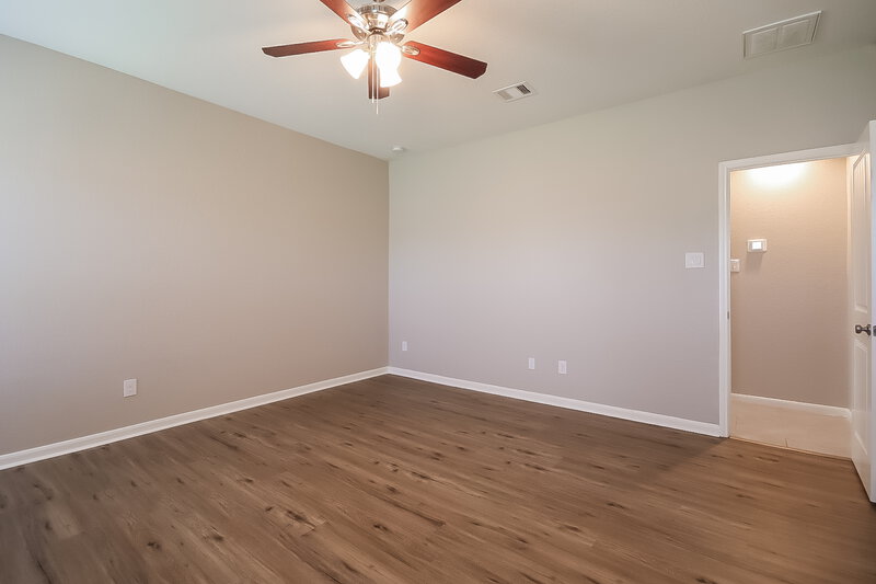 2,245/Mo, 29726 Breakwater Dr Park Row, TX 77494 Main Bedroom View 2