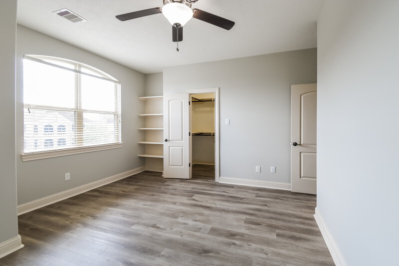 2,930/Mo, 1915 Rosewood St Houston, TX 77004 Bedroom View 3