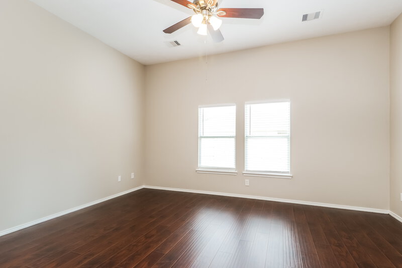 2,640/Mo, 20102 Louetta Crossing Dr Spring, TX 77388 Main Bedroom View 2