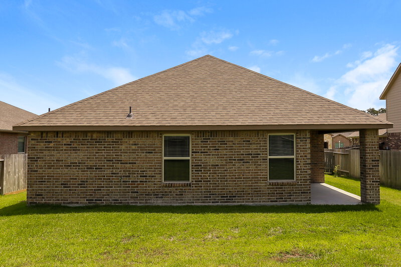 2,475/Mo, 18027 Svensson Slade Ln Houston, TX 77044 Rear View