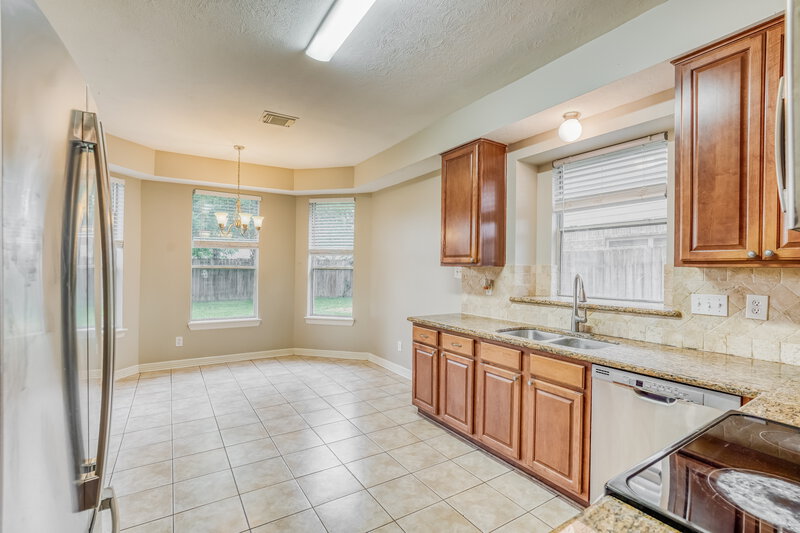 2,350/Mo, 11914 Serendipity Ln Cypress, TX 77429 Kitchen View