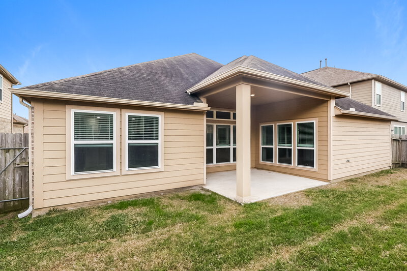 2,590/Mo, 4215 Echo Clearing Ct Humble, TX 77346 Rear View