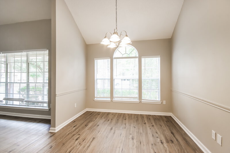 2,265/Mo, 57 Wood Scent Ct The Woodlands, TX 77380 Dining Room View