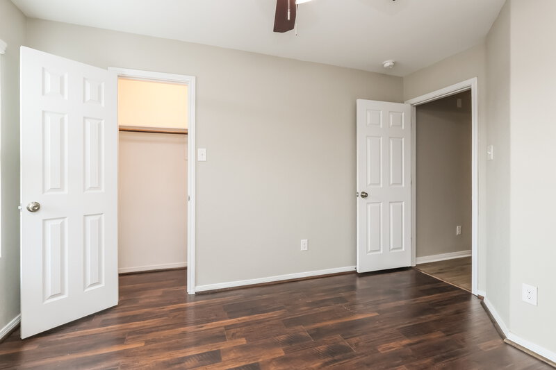 2,040/Mo, 29331 Indian Clearing Trl Spring, TX 77386 Bedroom View