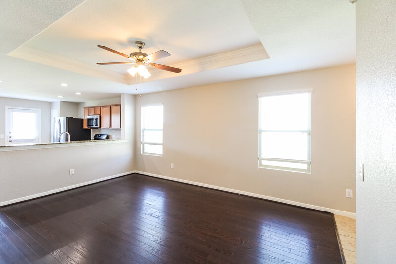1,805/Mo, 12302 Skyview Amber Ct Houston, TX 77047 Living Room View