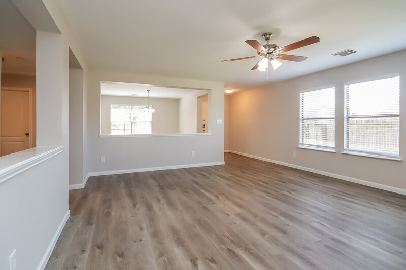 2,115/Mo, 18118 Shady Cypress Ln Cypress, TX 77429 Living Room View 2